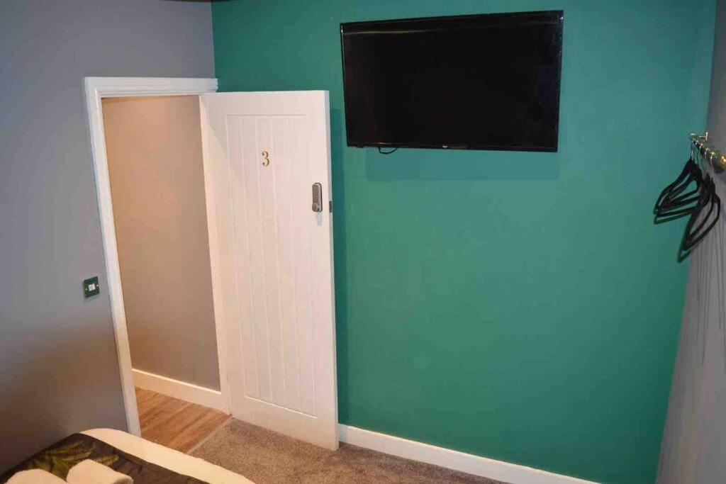 Unique 4 Bed House In Derby Perfect For Contractors And Families Villa ภายนอก รูปภาพ